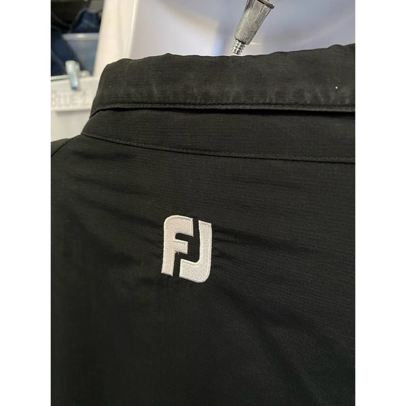 Footjoy Medium Waterproof Long Sleeve Rain Pullover Hawk's Nest Logo Black - Picture 4 of 11